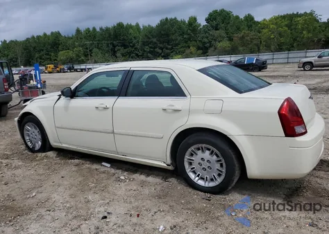 2005 Chrysler 300 from USA, damaged, VIN 2C3JA43R55H569274